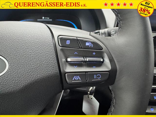 Hyundai i30 STYLE NAVI LED RFK PDC 