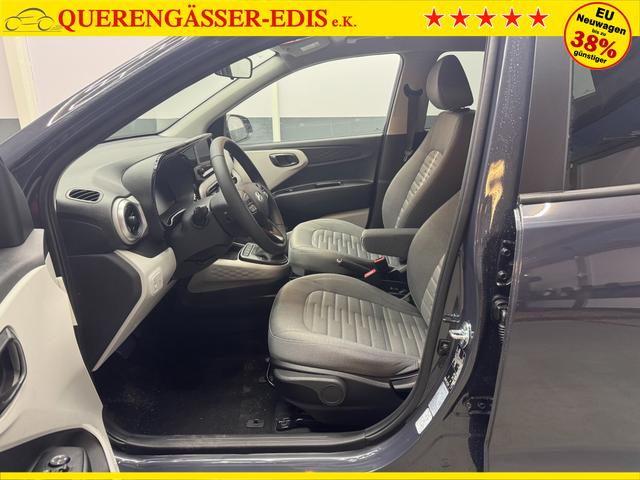 Hyundai i10 PREMIUM AUT SHZ KLIMAAUTOMATIK AMBIENTE ALU RFK PDC NAVI 