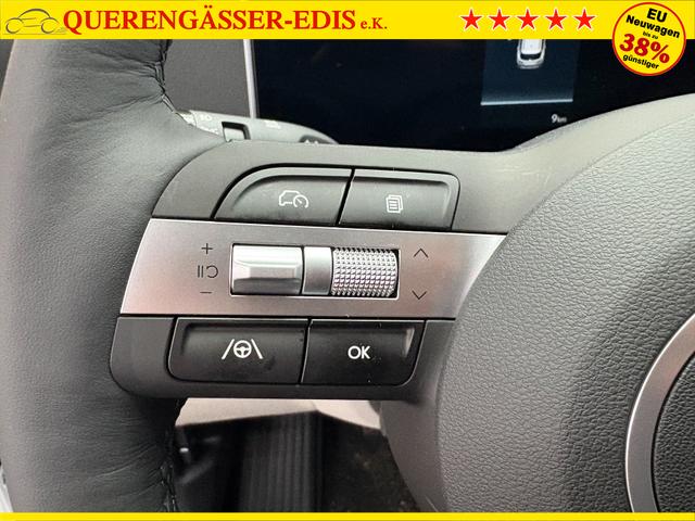 Hyundai TUCSON STYLE KLIMAAUTOMATIK TOTWINKEL NAVI SHZ RFK PDC 