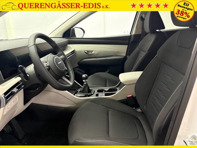 Hyundai TUCSON STYLE KLIMAAUTOMATIK TOTWINKEL NAVI SHZ RFK PDC 