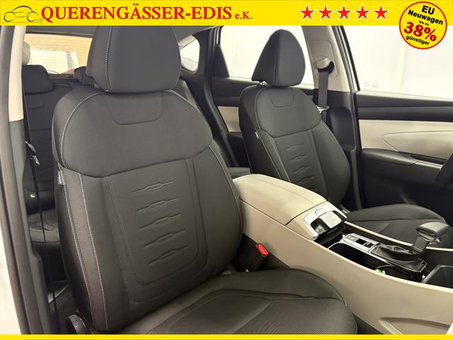 Hyundai TUCSON STYLE AUT KLIMAAUTOMATIK TOTWINKEL NAVI SHZ RFK PDC 
