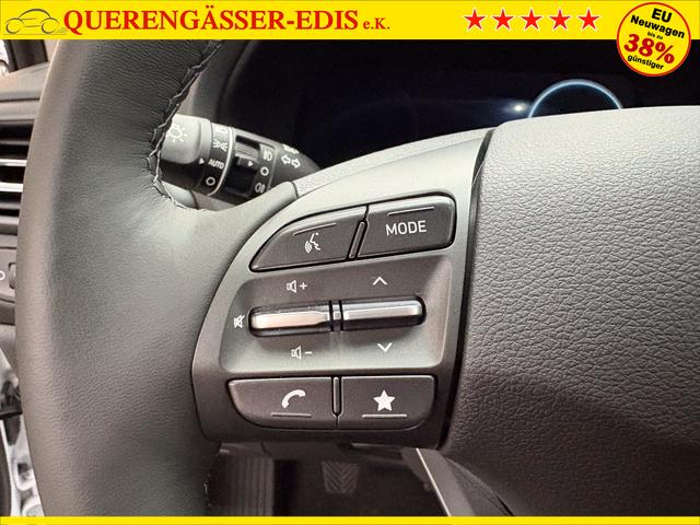 Hyundai i30 Kombi STYLE EDITION NAVI SHZ KLIMAAUTOMATIK RFK LED PDC v+h 