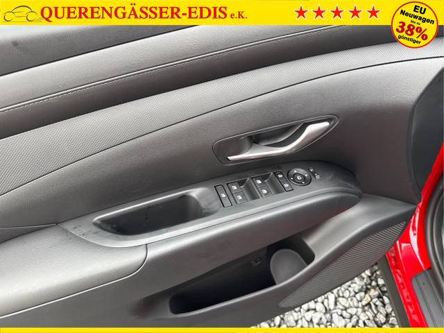 Hyundai / TUCSON / Rot / / / SHZ NAVI PDC RFK