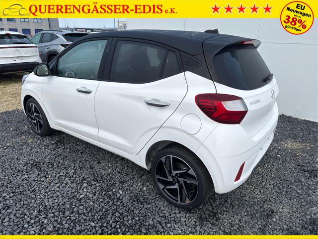 Hyundai / i10 / Wei&szlig; / / / AUT SHZ SMART KEY KLIMAAUTOMATIK AMBIENTE ALU RFK PDC NAVI 