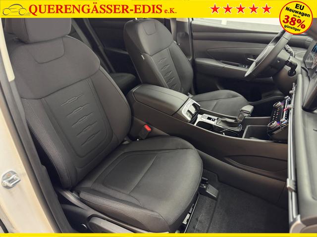Hyundai TUCSON STYLE AUT ACC 18ALU KLIMAAUTOMATIK TOTWINKEL NAVI SHZ RFK PDC 