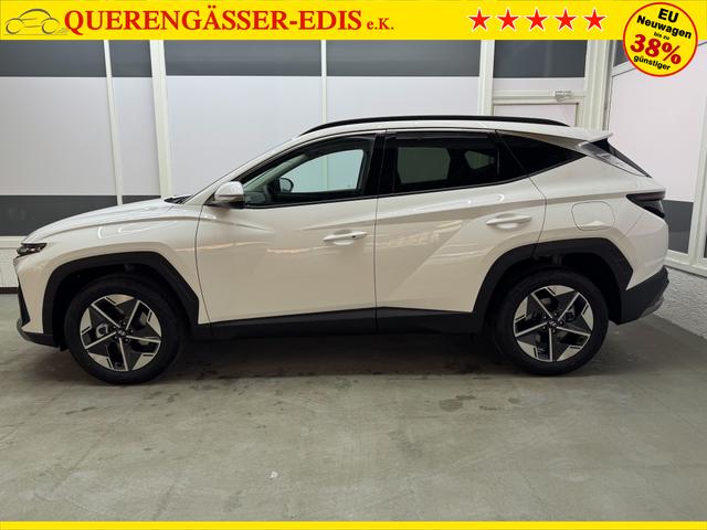 Hyundai TUCSON STYLE AUT ACC 18ALU KLIMAAUTOMATIK TOTWINKEL NAVI SHZ RFK PDC 
