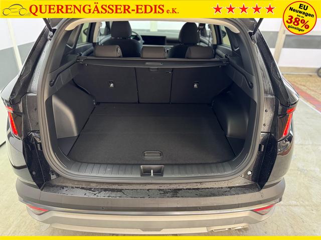 Hyundai TUCSON STYLE AUT ACC 18ALU KLIMAAUTOMATIK TOTWINKEL NAVI SHZ RFK PDC 
