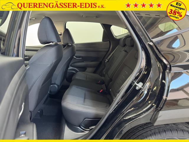Hyundai TUCSON STYLE AUT ACC 18ALU KLIMAAUTOMATIK TOTWINKEL NAVI SHZ RFK PDC 