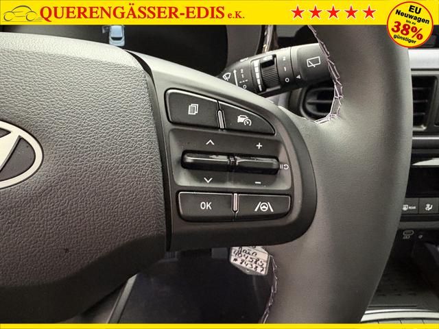 Hyundai i10 PREMIUM AUT SHZ KLIMAAUTOMATIK AMBIENTE ALU RFK PDC NAVI 