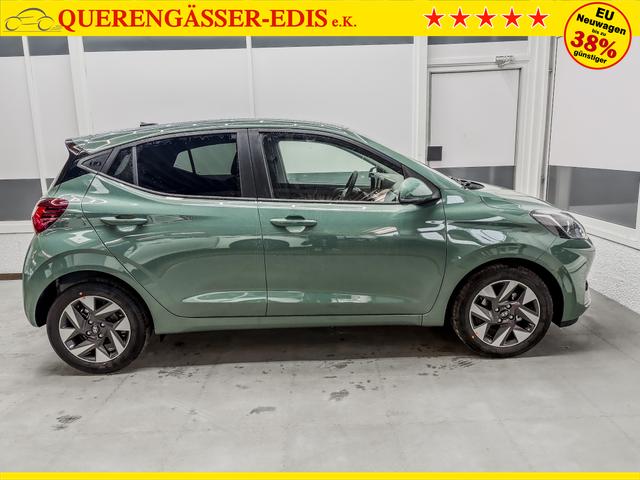 Hyundai i10 PREMIUM AUT SHZ KLIMAAUTOMATIK AMBIENTE ALU RFK PDC NAVI 