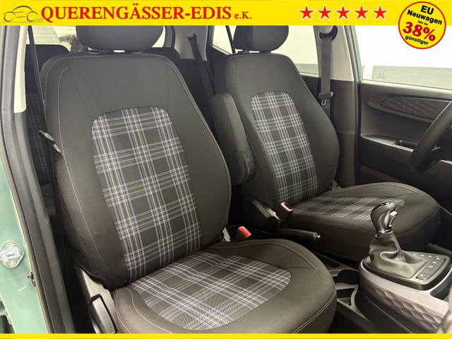 Hyundai i10 PREMIUM AUT SHZ KLIMAAUTOMATIK AMBIENTE ALU RFK PDC NAVI 