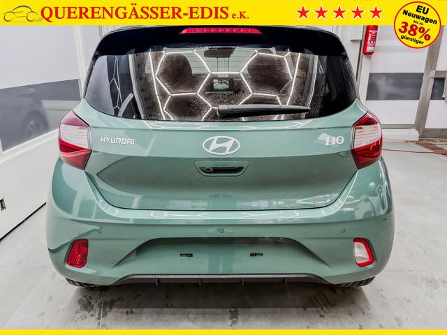Hyundai i10 PREMIUM AUT SHZ SMART KEY KLIMAAUTOMATIK AMBIENTE ALU RFK PDC NAVI 