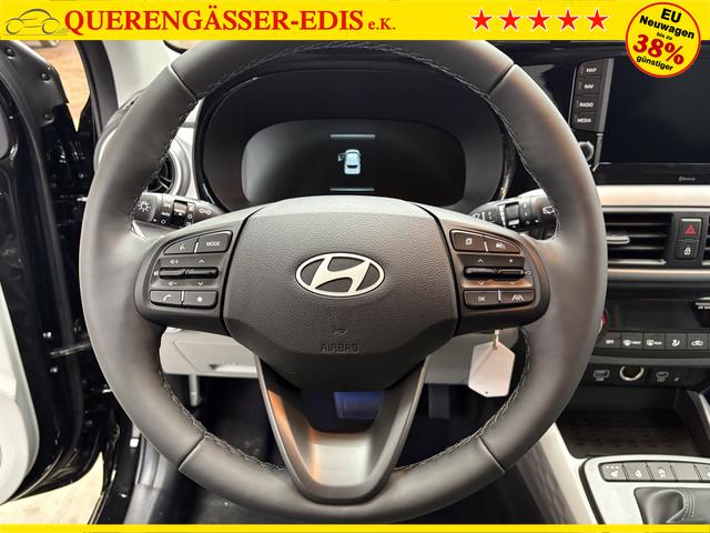 Hyundai i10 PREMIUM AUT SHZ KLIMAAUTOMATIK AMBIENTE ALU RFK PDC NAVI 