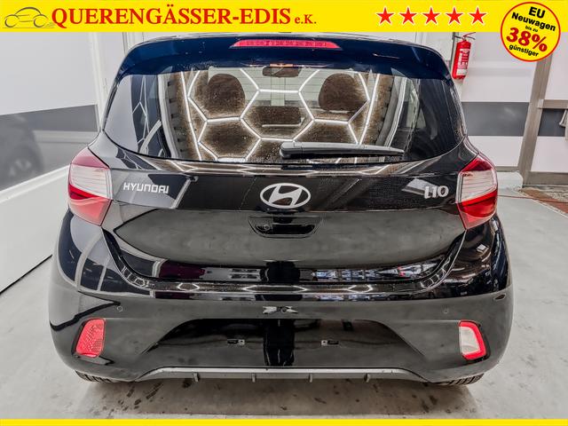 Hyundai i10 PREMIUM AUT SHZ KLIMAAUTOMATIK AMBIENTE ALU RFK PDC NAVI 