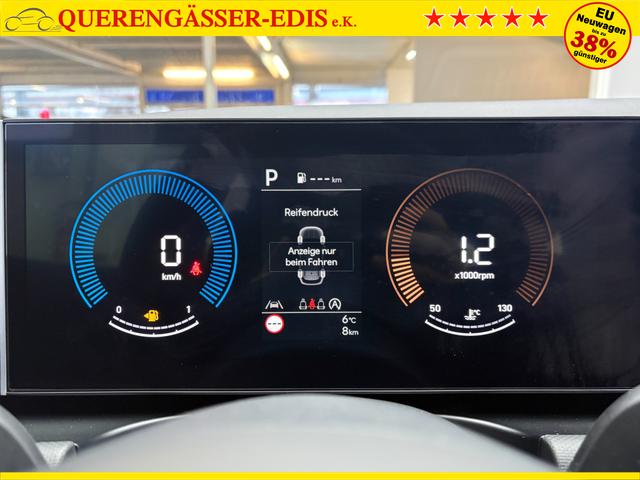 Hyundai TUCSON STYLE AUT KLIMAAUTOMATIK TOTWINKEL NAVI SHZ RFK PDC 