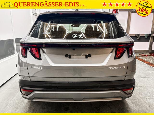 Hyundai TUCSON STYLE AUT KLIMAAUTOMATIK TOTWINKEL NAVI SHZ RFK PDC 