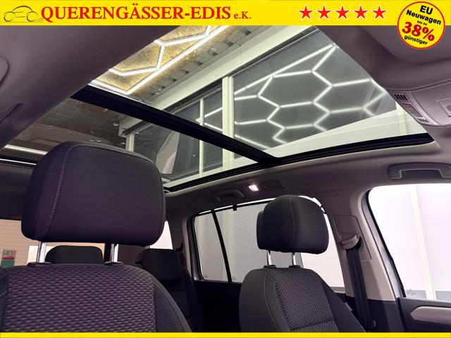 Volkswagen Touran Family DSG PANO KEYLESS ACC NAVI 
