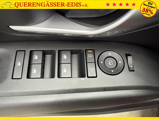 Hyundai TUCSON STYLE AUT KLIMAAUTOMATIK TOTWINKEL NAVI SHZ RFK PDC 