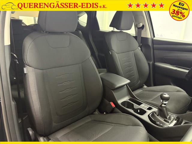 Hyundai TUCSON STYLE 18 ALU KLIMAAUTOMATIK TOTWINKEL NAVI SHZ RFK PDC 