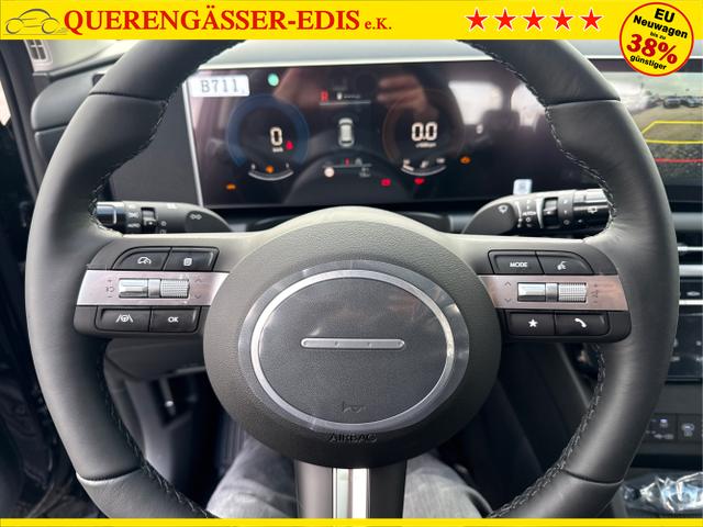 Hyundai / TUCSON / Schwarz / / / KLIMAAUTOMATIK TOTWINKEL NAVI SHZ RFK PDC