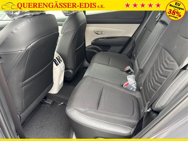 Hyundai / TUCSON / Grau / / / AUT ACC El.HECKKLAPPE NAVI RFK 