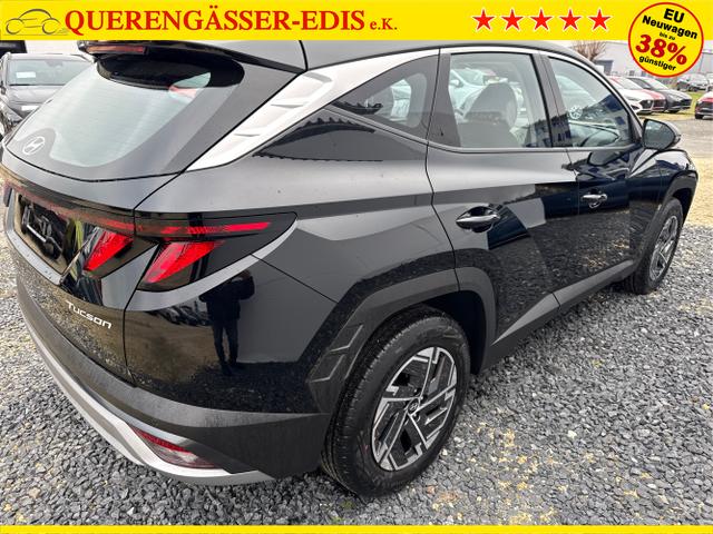 Hyundai / TUCSON / Schwarz / / / SHZ NAVI PDC RFK