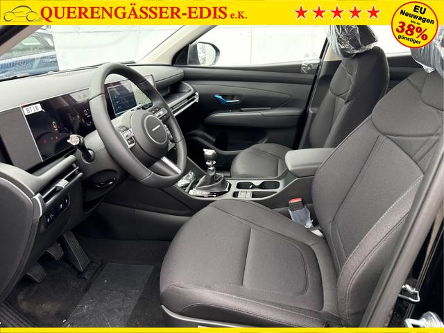 Hyundai / TUCSON / Schwarz / / / SHZ NAVI PDC RFK