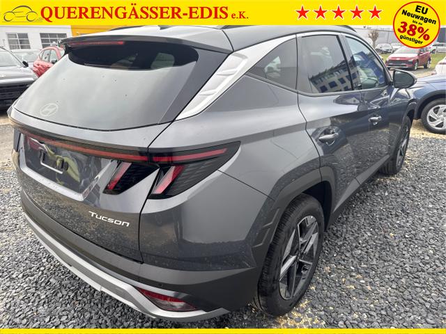 Hyundai / TUCSON / Grau / / / 18 ALU KLIMAAUTOMATIK TOTWINKEL NAVI SHZ RFK PDC