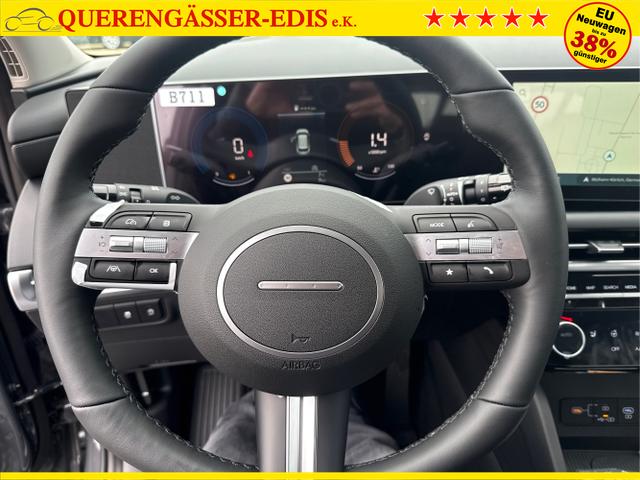 Hyundai / TUCSON / Grau / / / 18 ALU KLIMAAUTOMATIK TOTWINKEL NAVI SHZ RFK PDC