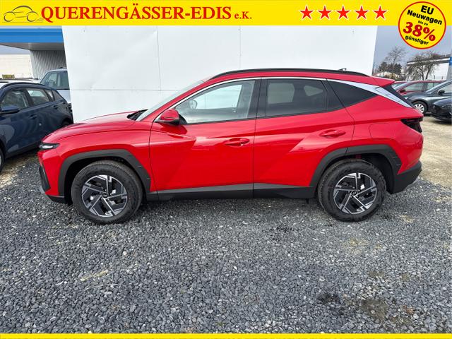 Hyundai / TUCSON / Rot / / / KLIMAAUTOMATIK TOTWINKEL NAVI SHZ RFK PDC