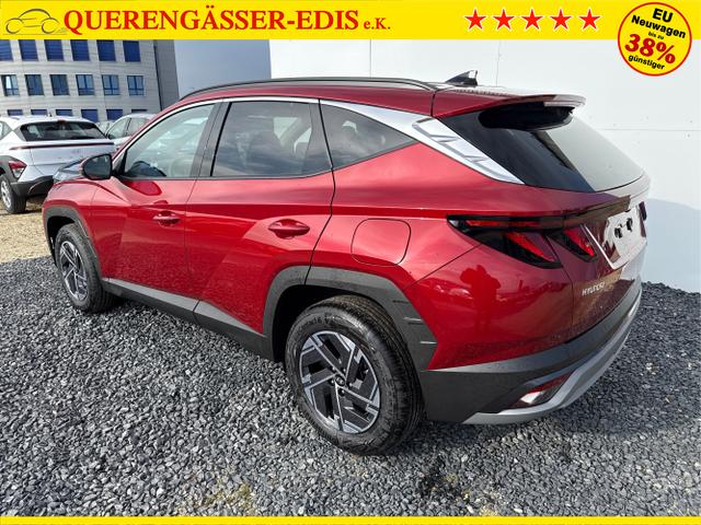 Hyundai / TUCSON / Rot / / / KLIMAAUTOMATIK TOTWINKEL NAVI SHZ RFK PDC