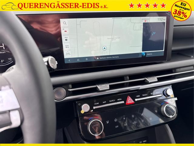 Hyundai / TUCSON / Rot / / / KLIMAAUTOMATIK TOTWINKEL NAVI SHZ RFK PDC