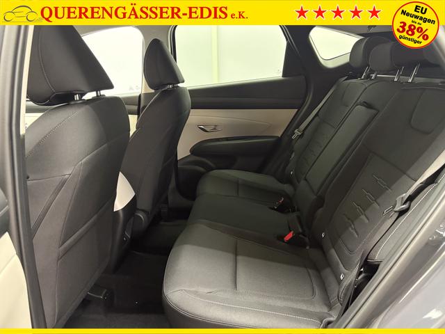 Hyundai TUCSON STYLE AUT KLIMAAUTOMATIK TOTWINKEL NAVI SHZ RFK PDC 