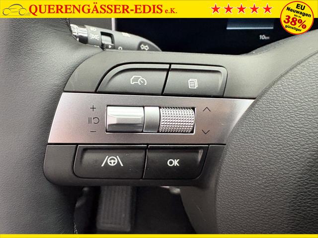 Hyundai TUCSON STYLE AUT KLIMAAUTOMATIK TOTWINKEL NAVI SHZ RFK PDC 