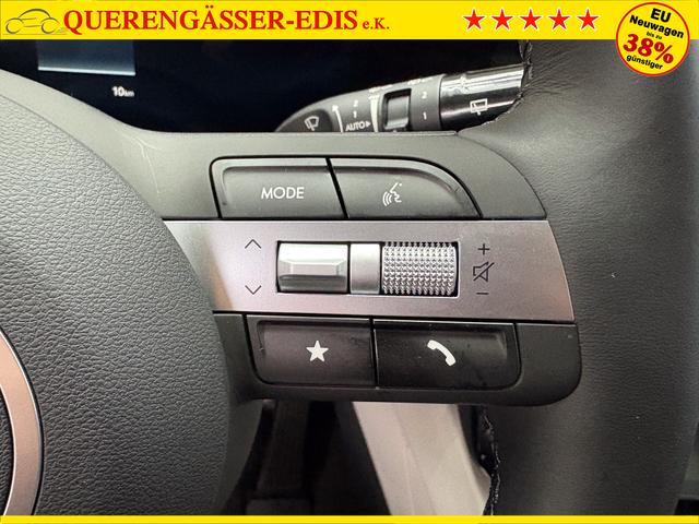 Hyundai TUCSON STYLE AUT KLIMAAUTOMATIK TOTWINKEL NAVI SHZ RFK PDC 