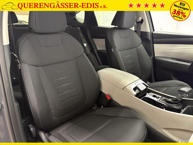 Hyundai TUCSON STYLE AUT KLIMAAUTOMATIK TOTWINKEL NAVI SHZ RFK PDC 