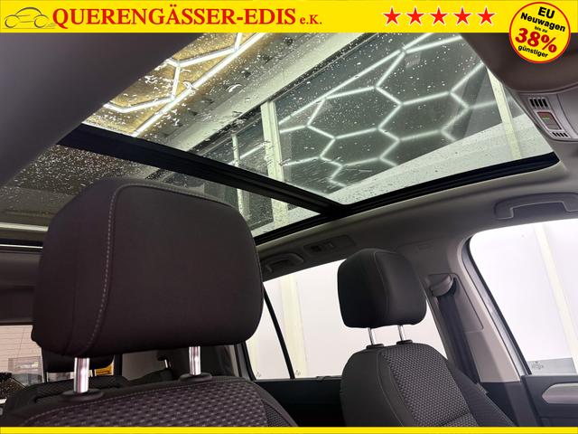 Volkswagen Touran Family PANO SHZ ACC KEYLESS 