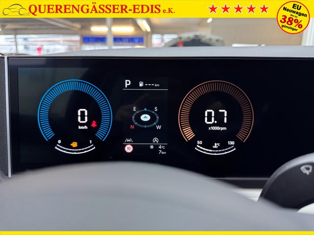 Hyundai TUCSON STYLE AUT KLIMAAUTOMATIK TOTWINKEL NAVI SHZ RFK PDC 