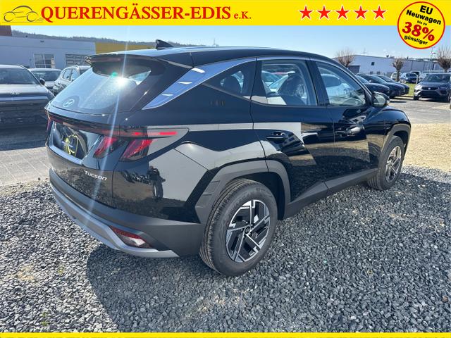Hyundai / TUCSON / Schwarz / / / SHZ NAVI PDC RFK 