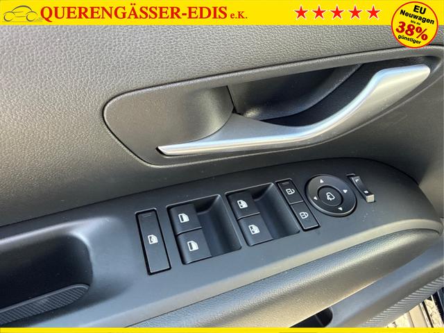 Hyundai / TUCSON / Schwarz / / / SHZ NAVI PDC RFK 