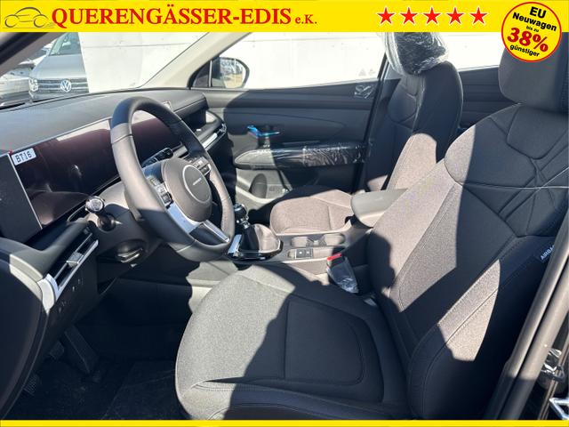 Hyundai / TUCSON / Schwarz / / / SHZ NAVI PDC RFK 