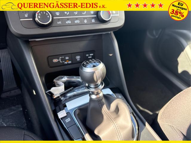 Hyundai / TUCSON / Schwarz / / / SHZ NAVI PDC RFK 