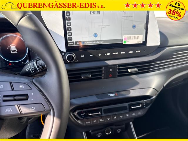 Hyundai / i20 / Wei&szlig; / / / BLACK PACK KLIMAAUTOMATIK NAVI WP