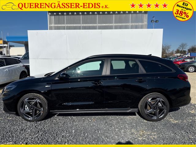 Hyundai / i30 / Schwarz / / / DCT N-LINE SHZ NAVI RFK