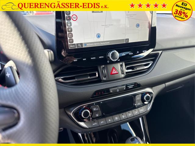 Hyundai / i30 / Grau / / / DCT ACC SHZ SMART KEY 