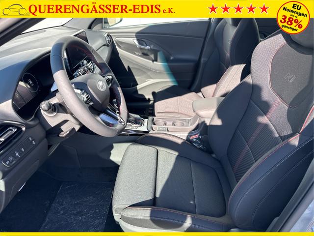 Hyundai / i30 / Grau / / / DCT N-LINE SHZ NAVI RFK