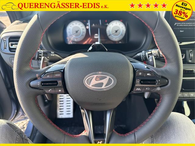 Hyundai / i30 / Blau / / / DCT N-LINE SHZ NAVI RFK