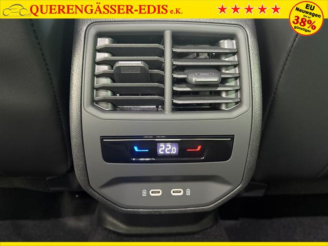 Seat Leon Sportstourer FR NAVI AHK MATRIX ACC SHZ 