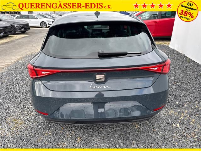 Seat / Leon / Blau / / / AHK ACC RFK PDC 