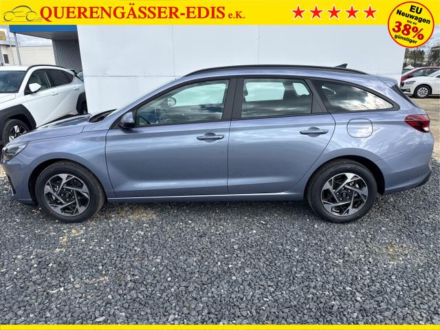 Hyundai / i30 / Grau / / / 